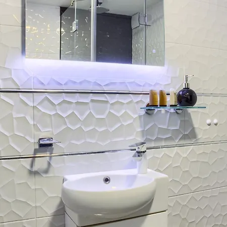 Palace Porta Argentea アパート *