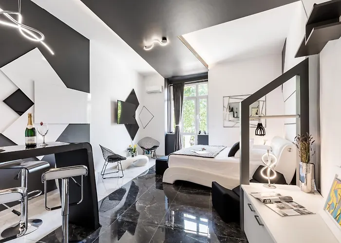 Apartment Palace Porta Argentea *